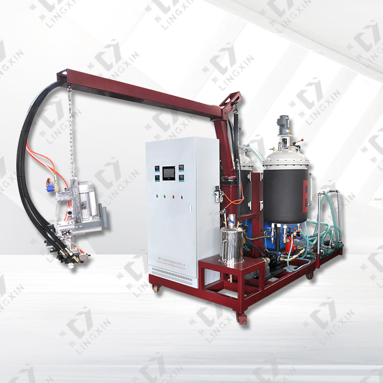 Polyurethane foaming machine